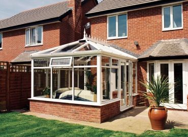 Glass roof & square lead fanlight detail