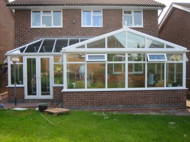 Garry & Carol's P-Shaped Conservatory